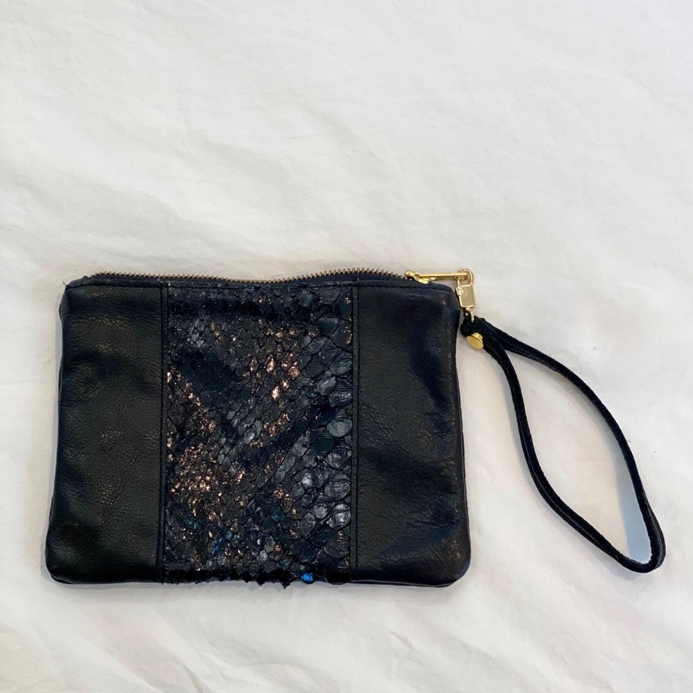 Vasiliki Lagis leather bag